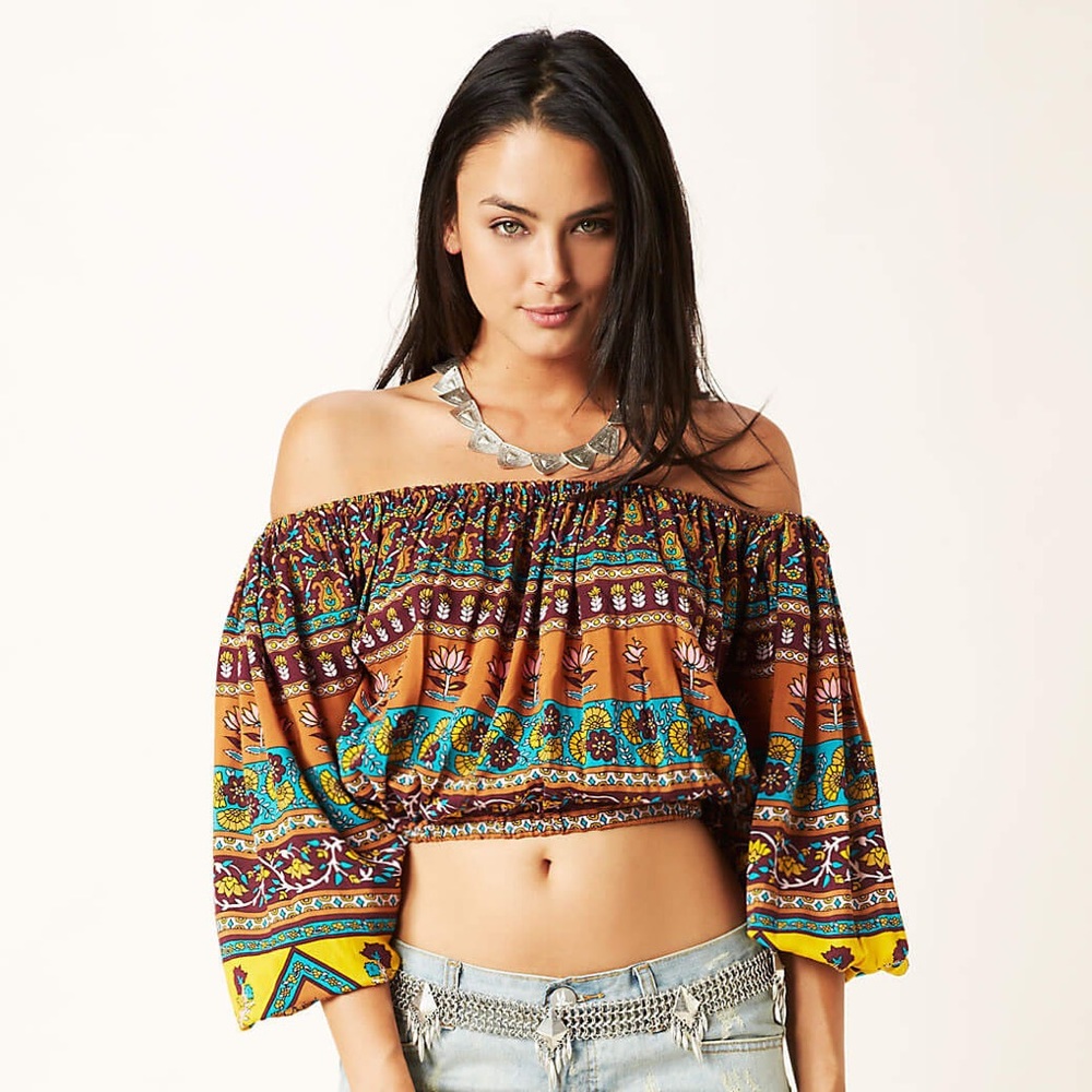 Novella Royale off the shoulder top
